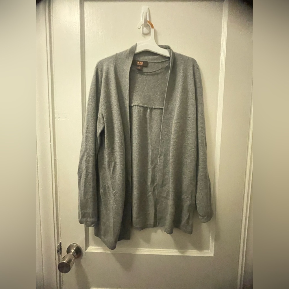 Víctor Alfaro  Gray Cashmere Open Front Cardigan